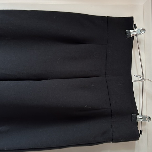 Black dress pants. Long - Picture 2 of 3